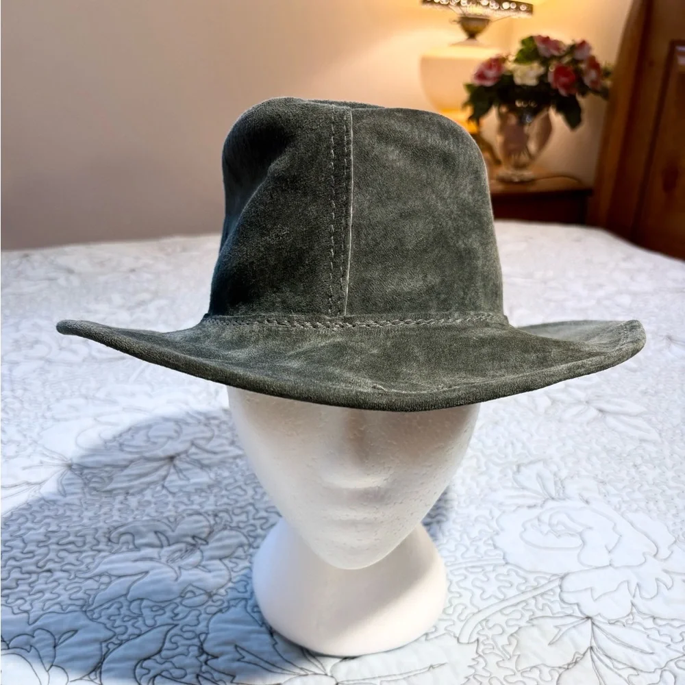 Walkabout Overlander Aussie Suede Leather Outback Hat Olive Green Size Small💛
